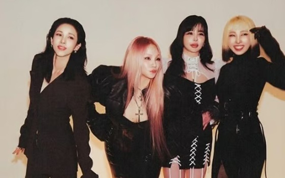 15周年記念で2NE1が活動？！