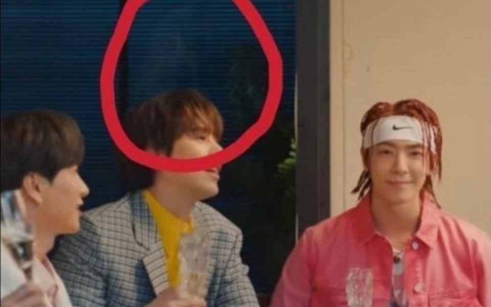 SUPER JUNIORのMVに映り込んだ“何か”が話題！幽霊？その正体とは…