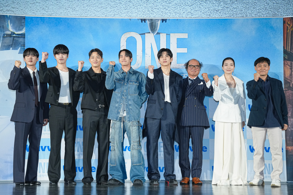 Wavveオリジナルドラマ『ONE：ハイスクールヒーローズ』制作発表会