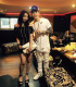 MINZY×JAY PARK、ポップな2ショット