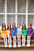 April、新メンバー2名を迎え6人グループに