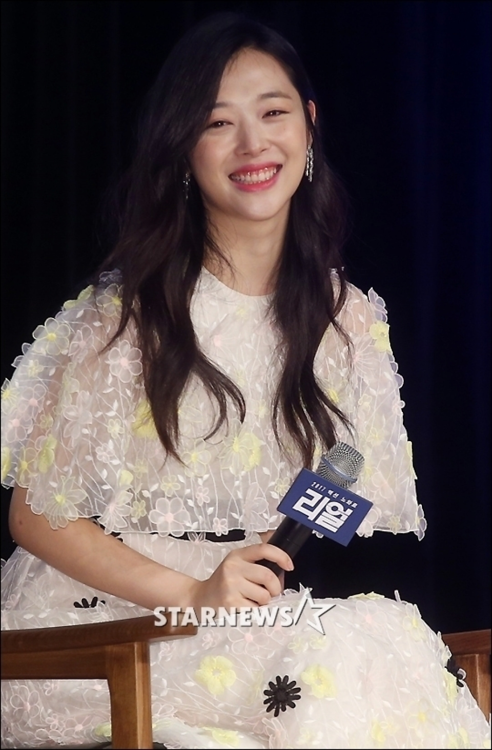 女優チェ・ジンリ、映画『リアル』のショーケースに登場