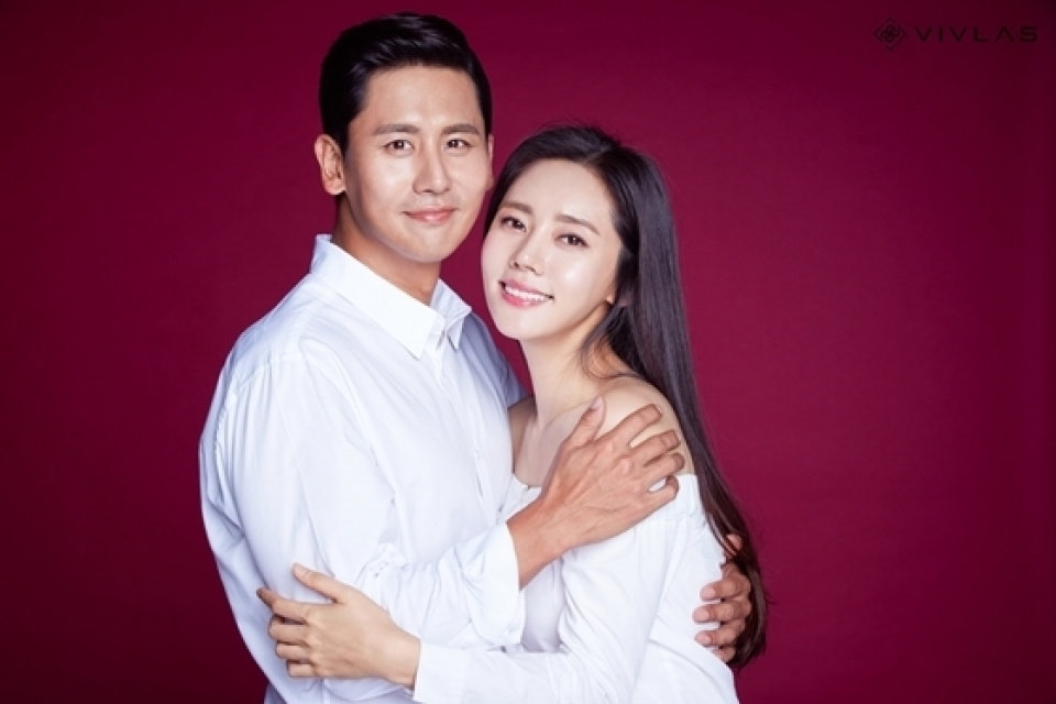 チュ・ジャヒョン×ウ・ヒョグァン、夫婦一緒に化粧品モデルに抜擢