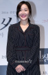 オム・ジウォン、女性映画人演技賞を受賞