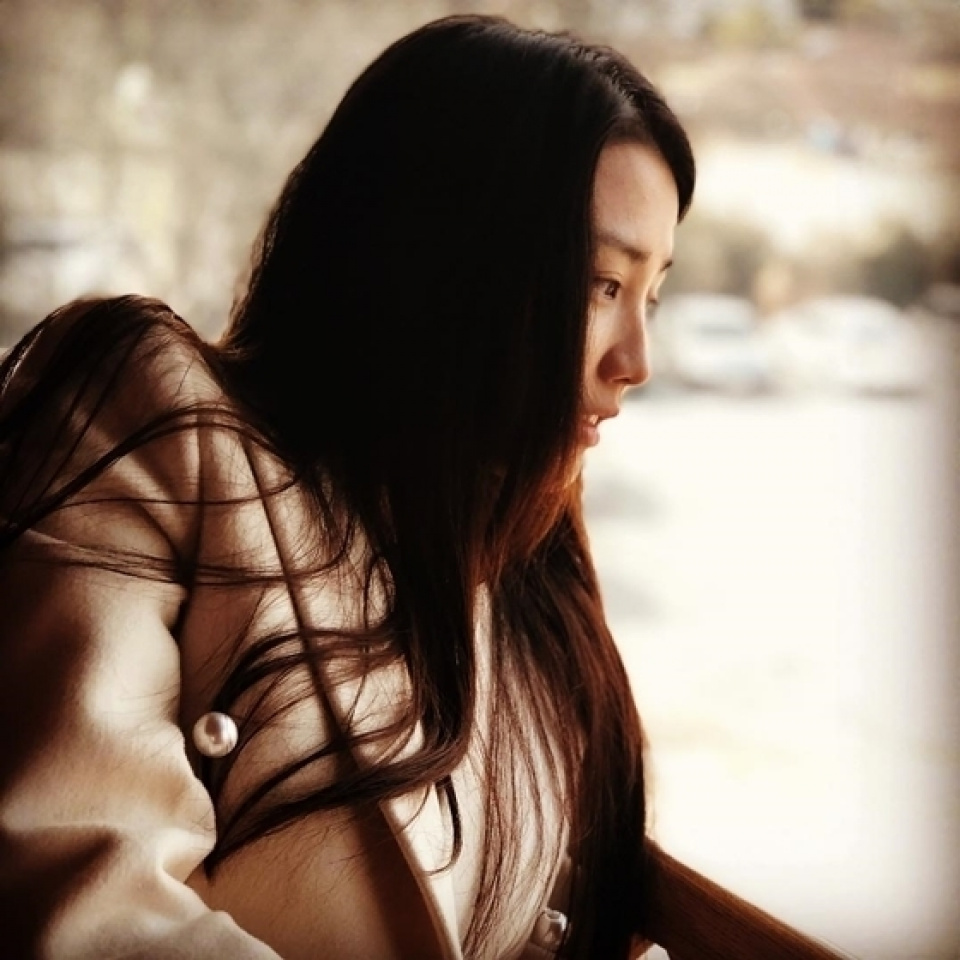 リュ・スヨン、妻パク・ハソンのオフショットを公開