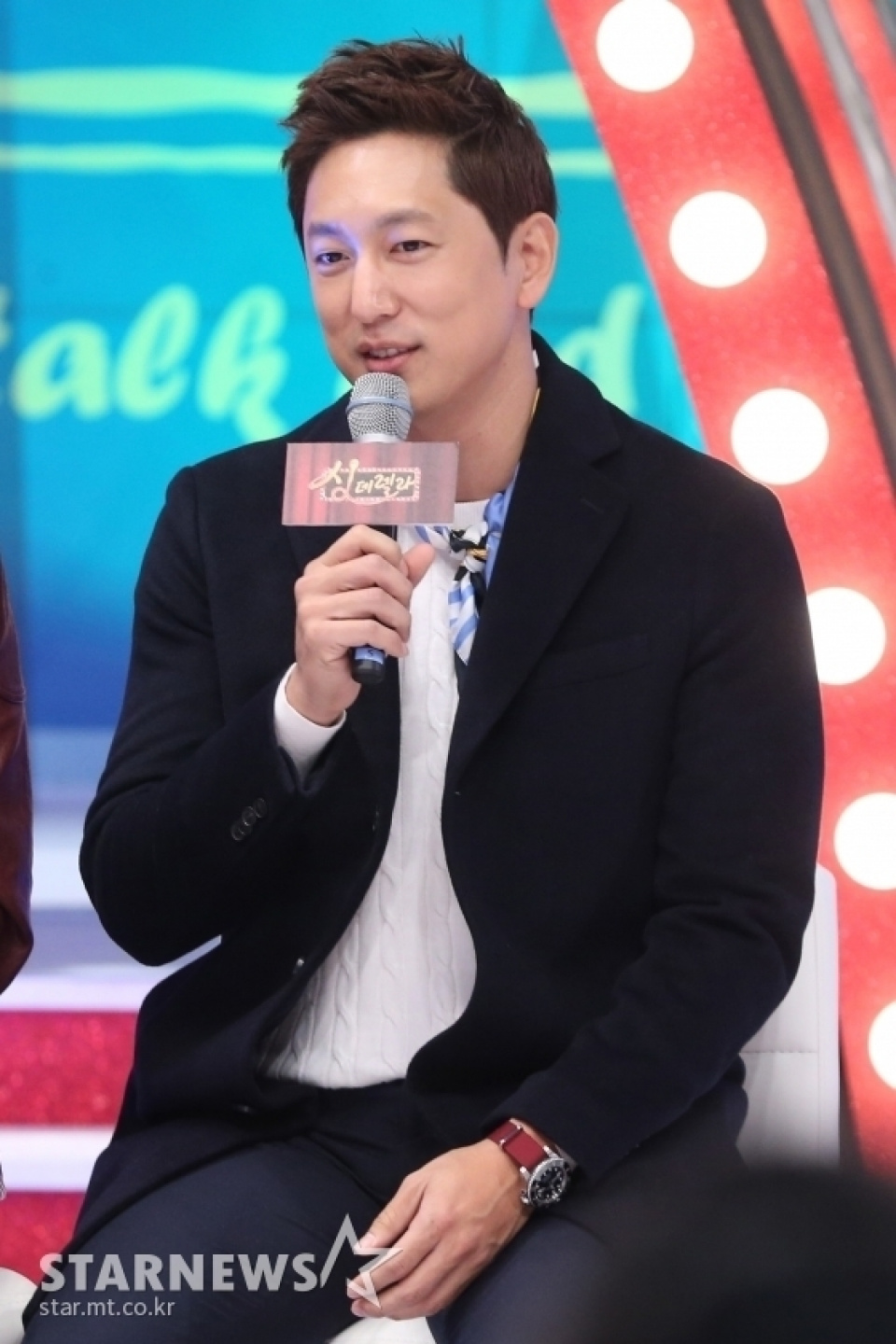 ハン・ソクジュン、4月6日に写真家と結婚