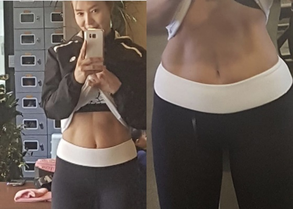 ミスコリア出身キム・ヘリ、49歳とは思えない美ボディを披露