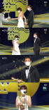 ユ・アイン&チョン・ユミ、“青龍映画賞”の人気スター賞受賞