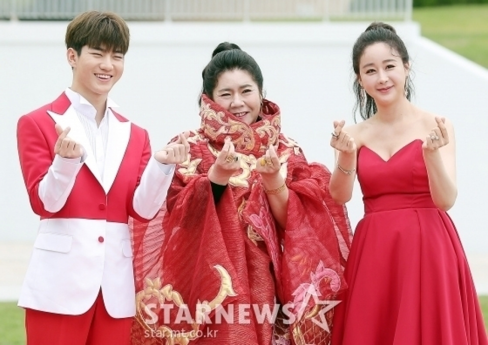 ハム・ソウォン、破局説報道に「もうやめて」