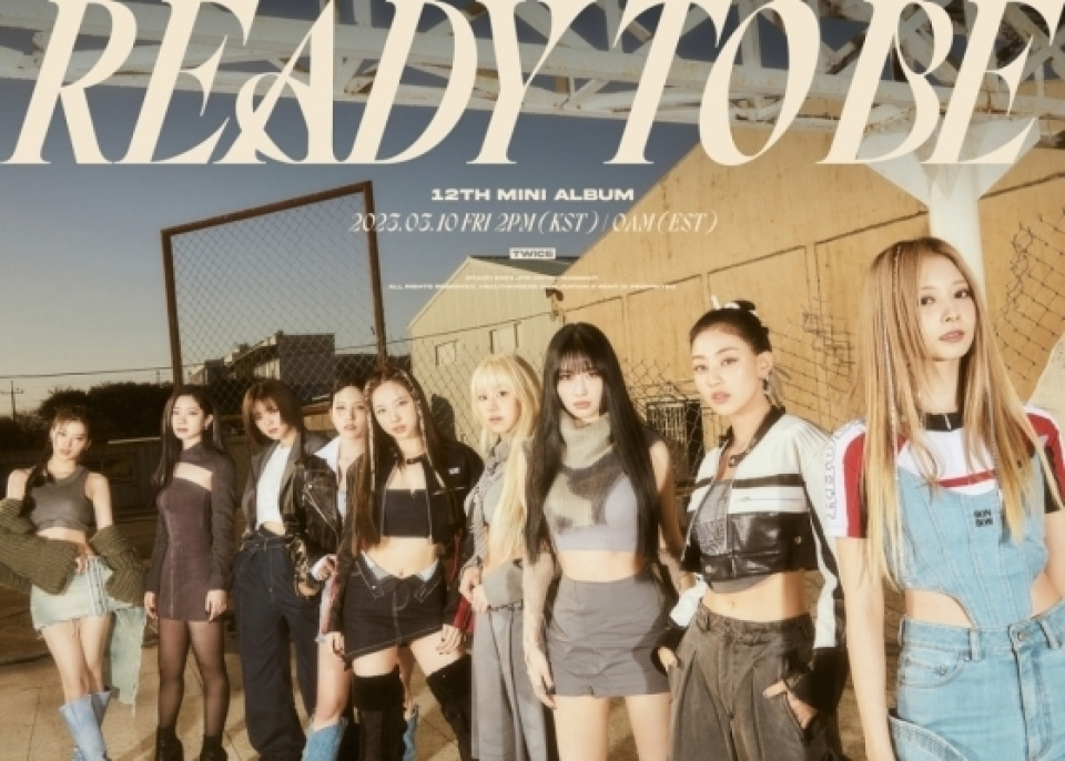 TWICE、ニューアルバムの団体ティーザーでクールな魅力発散