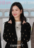 イ・ユビ、結婚式でのピンクの服装が物議をかもす
