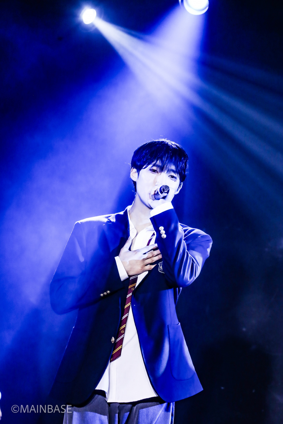韓国グループ D-ONE 単独来日公演「D-ONE JAPAN LIVE -Born Again-」大好評開催中！