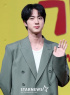 BTSジンへの「ハグ会キス」で在宅起訴の日本人女性、裁判所に異議申し立て