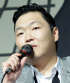 PSY、故イム・ユンテクさんの斎場を訪ねるため急きょ帰国