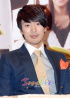 キム・ミンジュン、取材カメラに中指立てた行動…謝罪