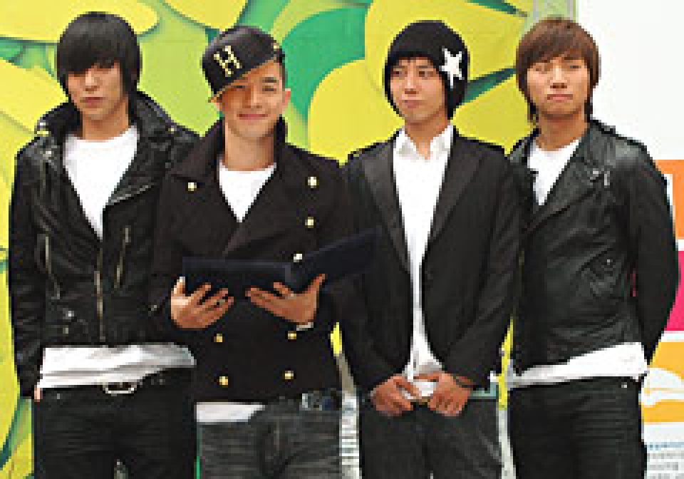 SS501、BIGBANG、「不法コピーはやめましょう!」