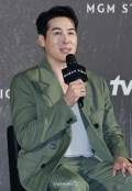 ＜VIP限定＞Amazon Prime Video『バタフライ ～追う者と追われる者～』記者会見